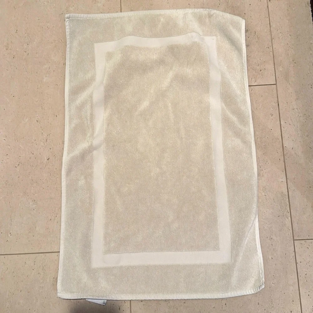 Restoration Hardware bath mat